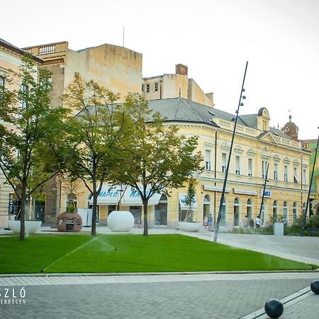 Ruben Apartman City Center Debrecen Extérieur photo