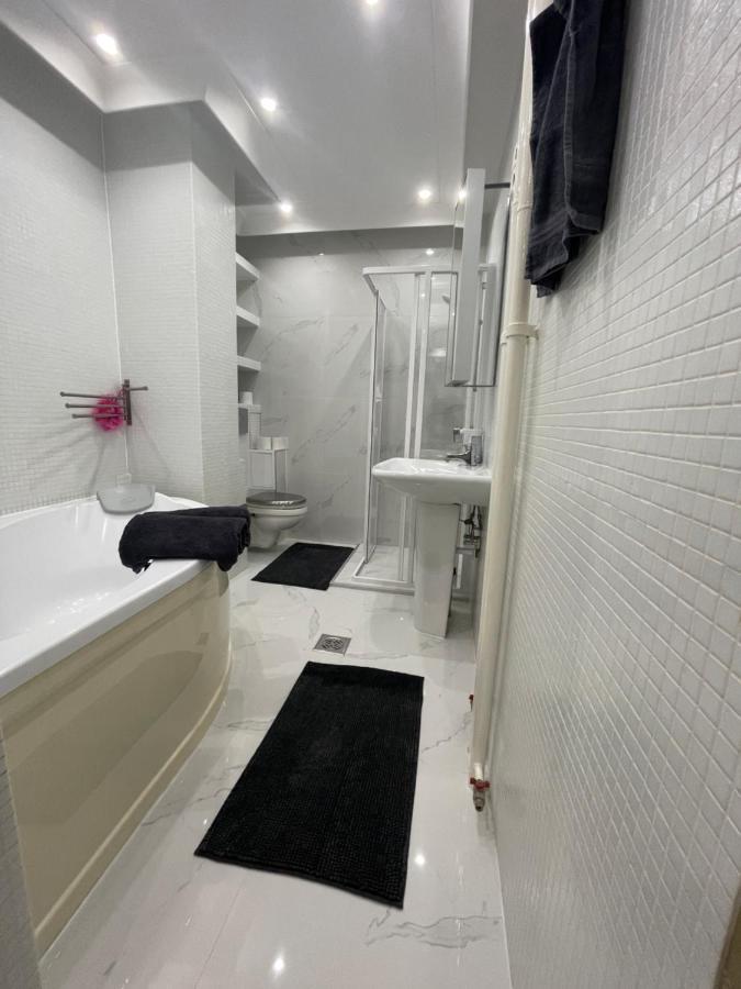 Ruben Apartman City Center Debrecen Extérieur photo